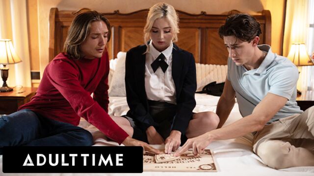 Blowjob porn with Lexi Lore from Grab