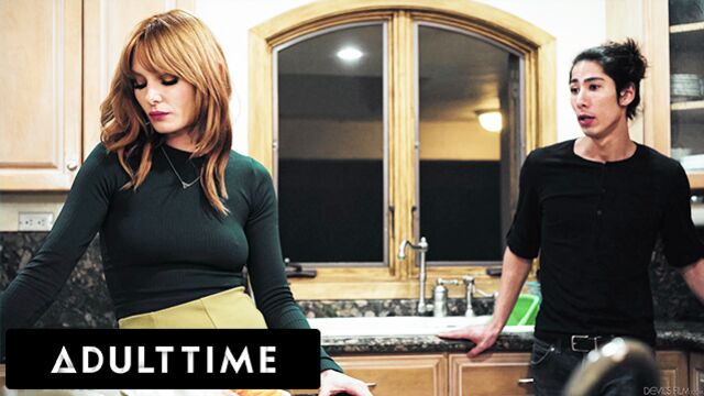 Moaning smut with Lacy Lennon from Grab