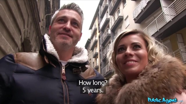 Cuckold sex with Vicky Love from Grab