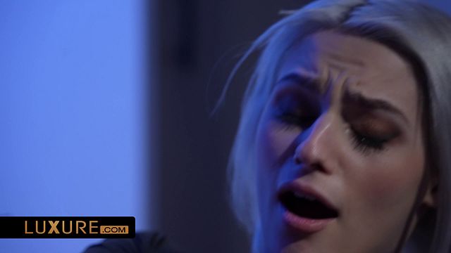 Pornstar video with Christy White from Grab