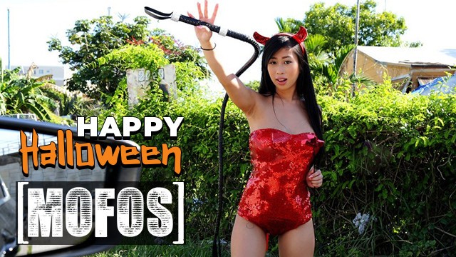 Dark Hair action with Jade Kush and Tyler Steel from Grab