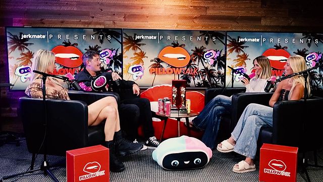 Group porn with Harper from Grab