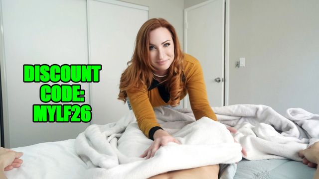 Hardcore scene with Laura Bentley, Lauren Phillips, Lilly Hall and Payton Preslee from Grab