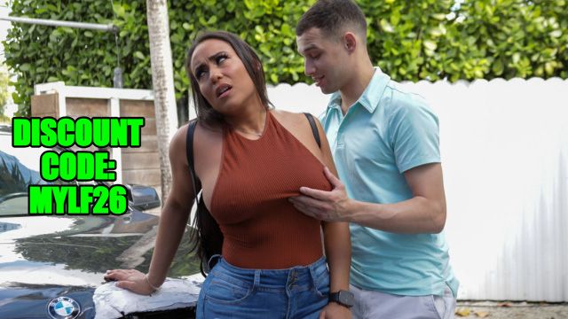 Reverse Cowgirl video with Carmela Clutch and Johnny Love from Grab