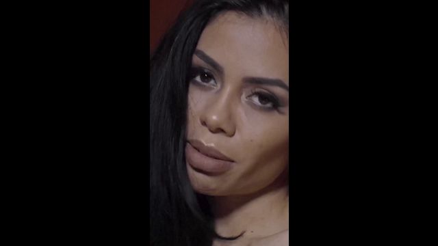 Reptyle movie with Canela and Canela Skin from Grab