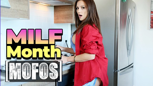 Brunette scene with Mandy Flores from Grab