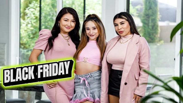 Big Tits sex with Aviana Violet, Isabella Nice, Jade Luv and Tokyo Lynn from Grab
