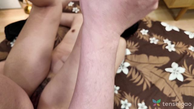 Brunette sex from Grab
