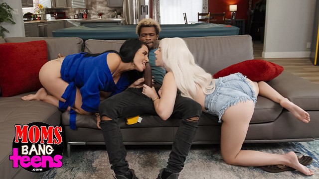 Pornstar film with Damion Dayski, Gia OhMy and Sandy Love from Grab