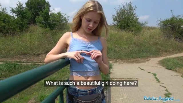 Outside video with Alecia Fox from Grab