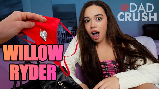 Pornstar screw with Mike Mancini and Willow Ryder from Grab