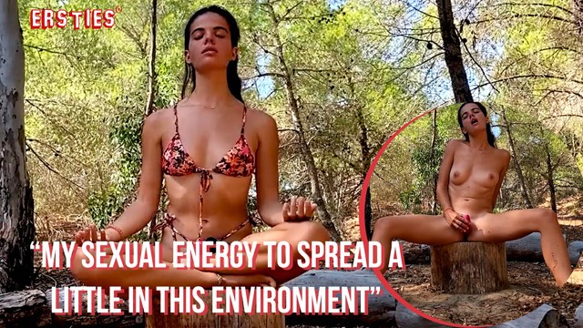 Outdoor Masturbation movie with Dina from Grab