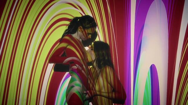 Two Girls bang with Ellie Luna and Leona Mia